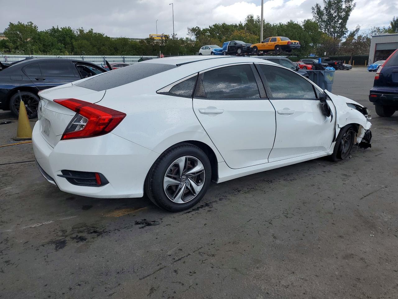 2019 Honda Civic Lx - Image 3