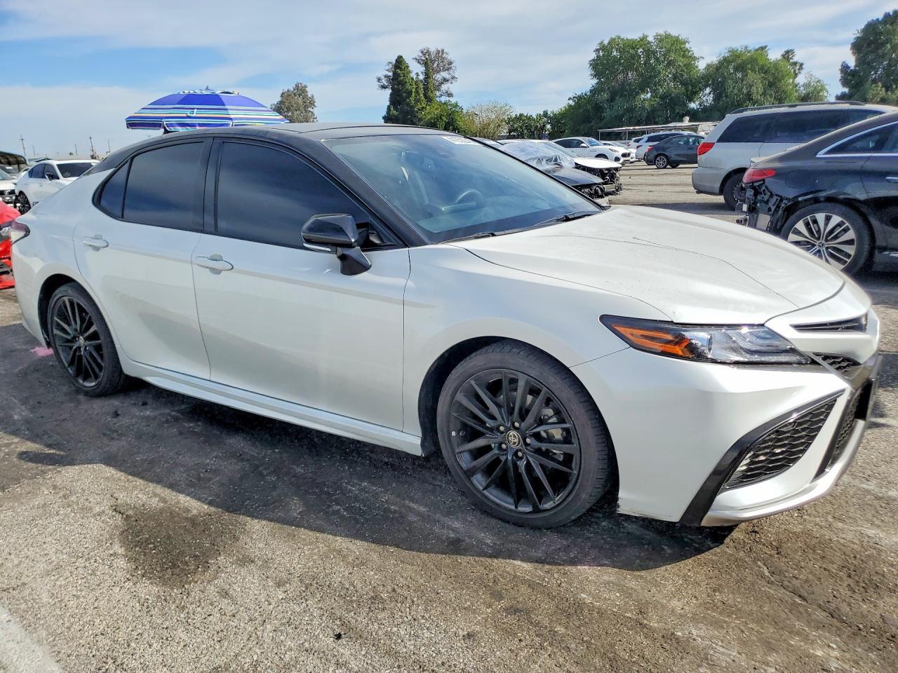 2024 Toyota Camry Xse V6 - Фото 4