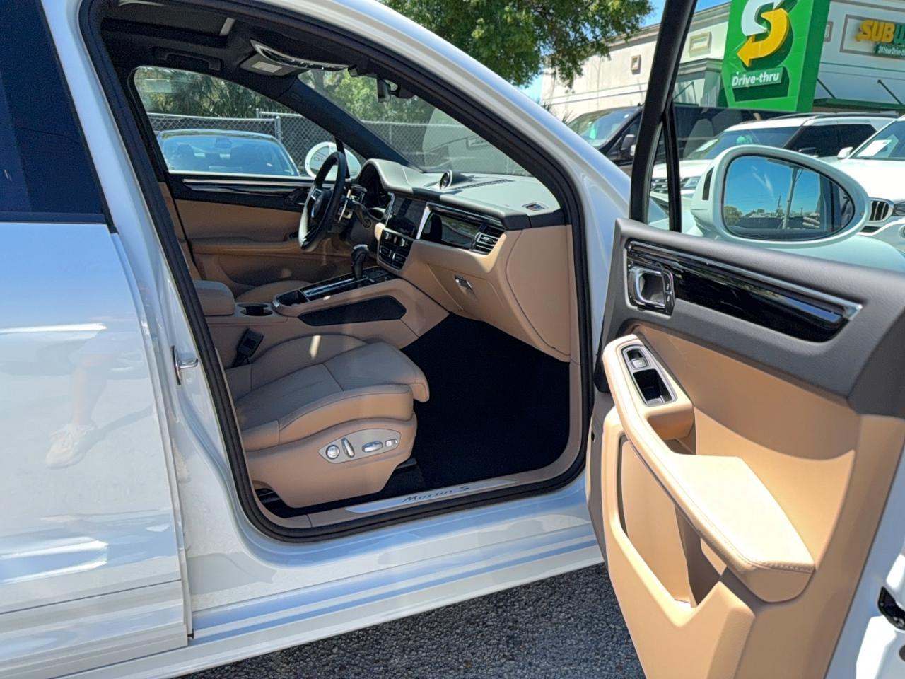 2025 Porsche Macan S - Фото 5