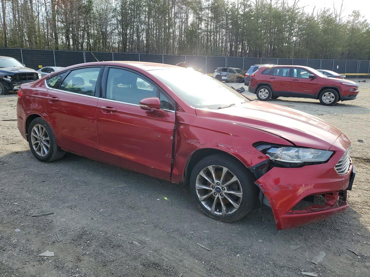 2017 Ford Fusion Se - Фото 4