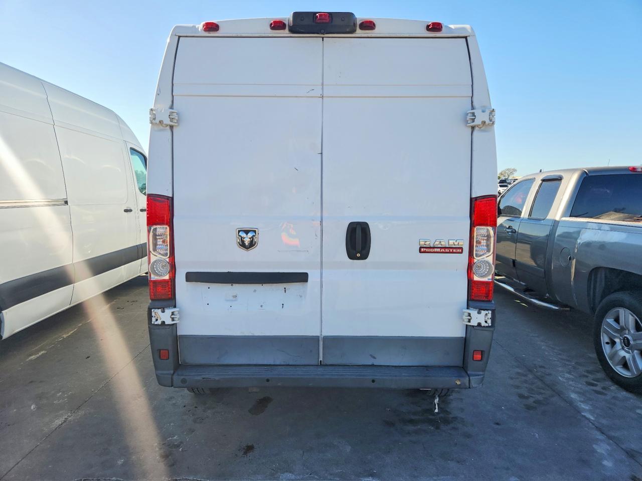 2017 Ram Promaster 2500 Delivery Van - Image 6