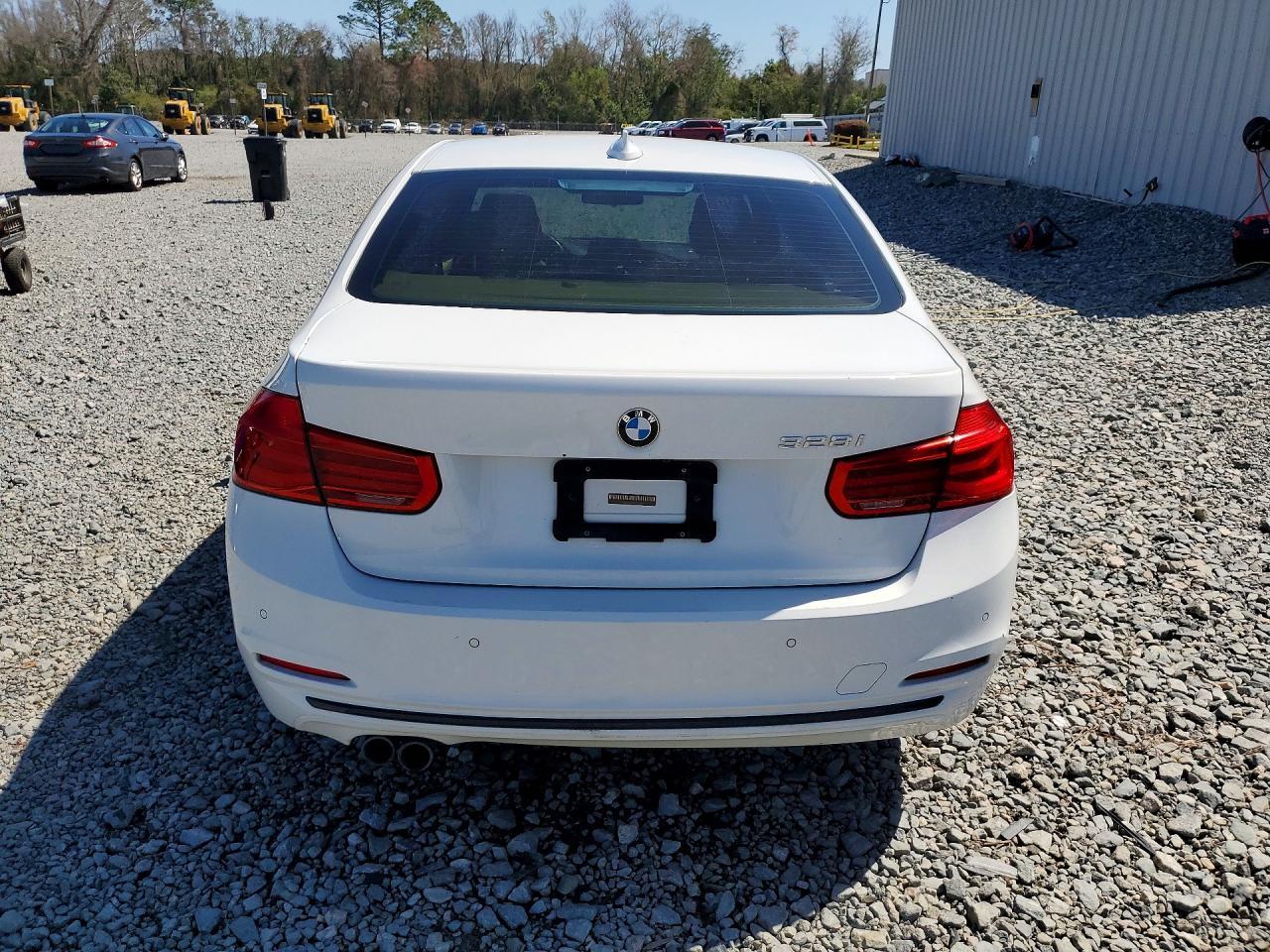 2016 BMW 328 I Sulev - Фото 6