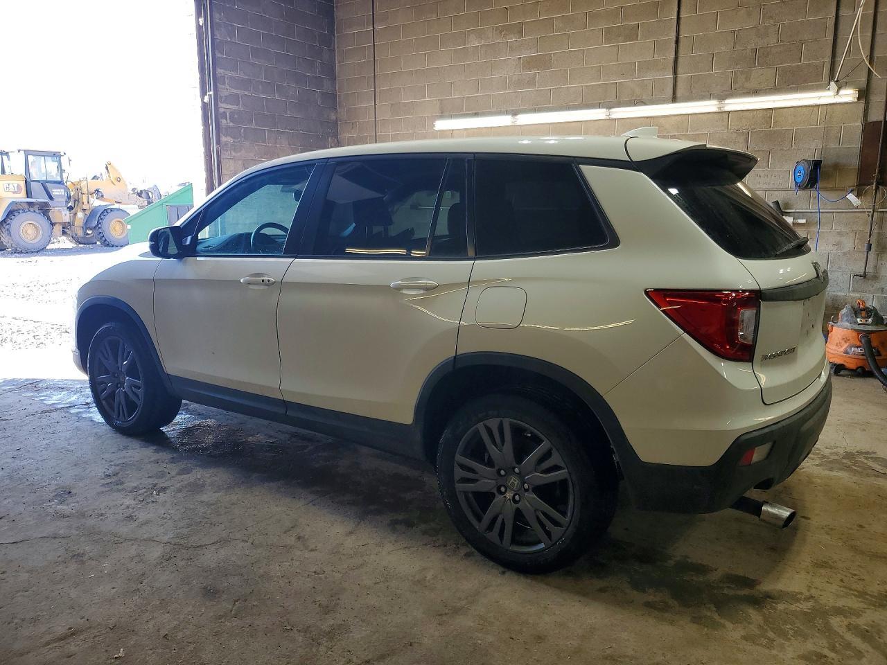 2021 Honda Passport Exl - Image 2