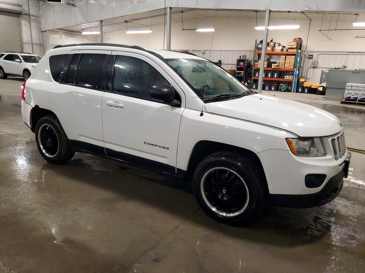 2011 Jeep Compass - Image 4
