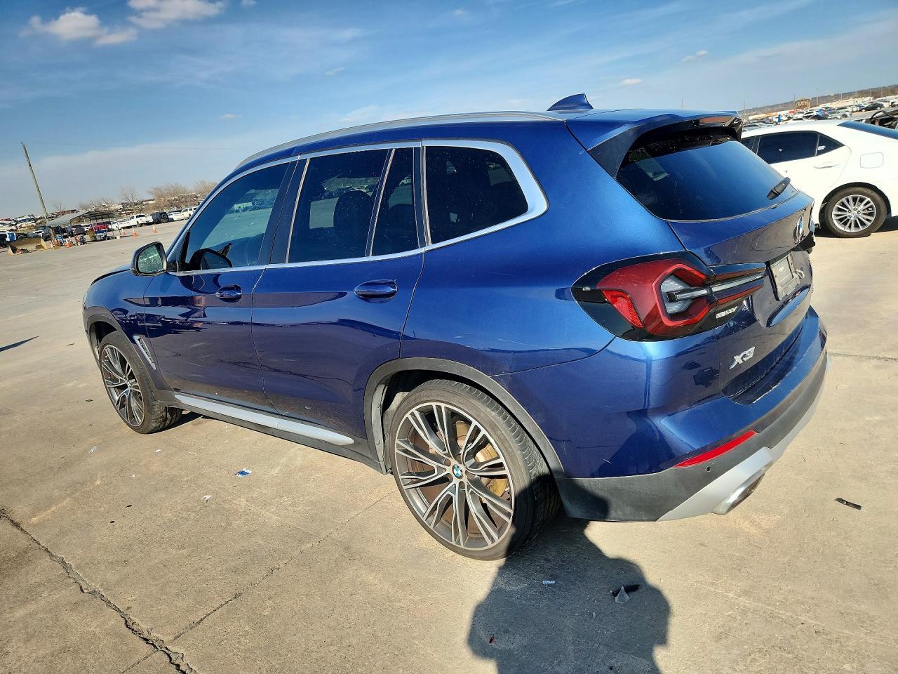 2022 BMW X3 xDrive30I - Фото 2
