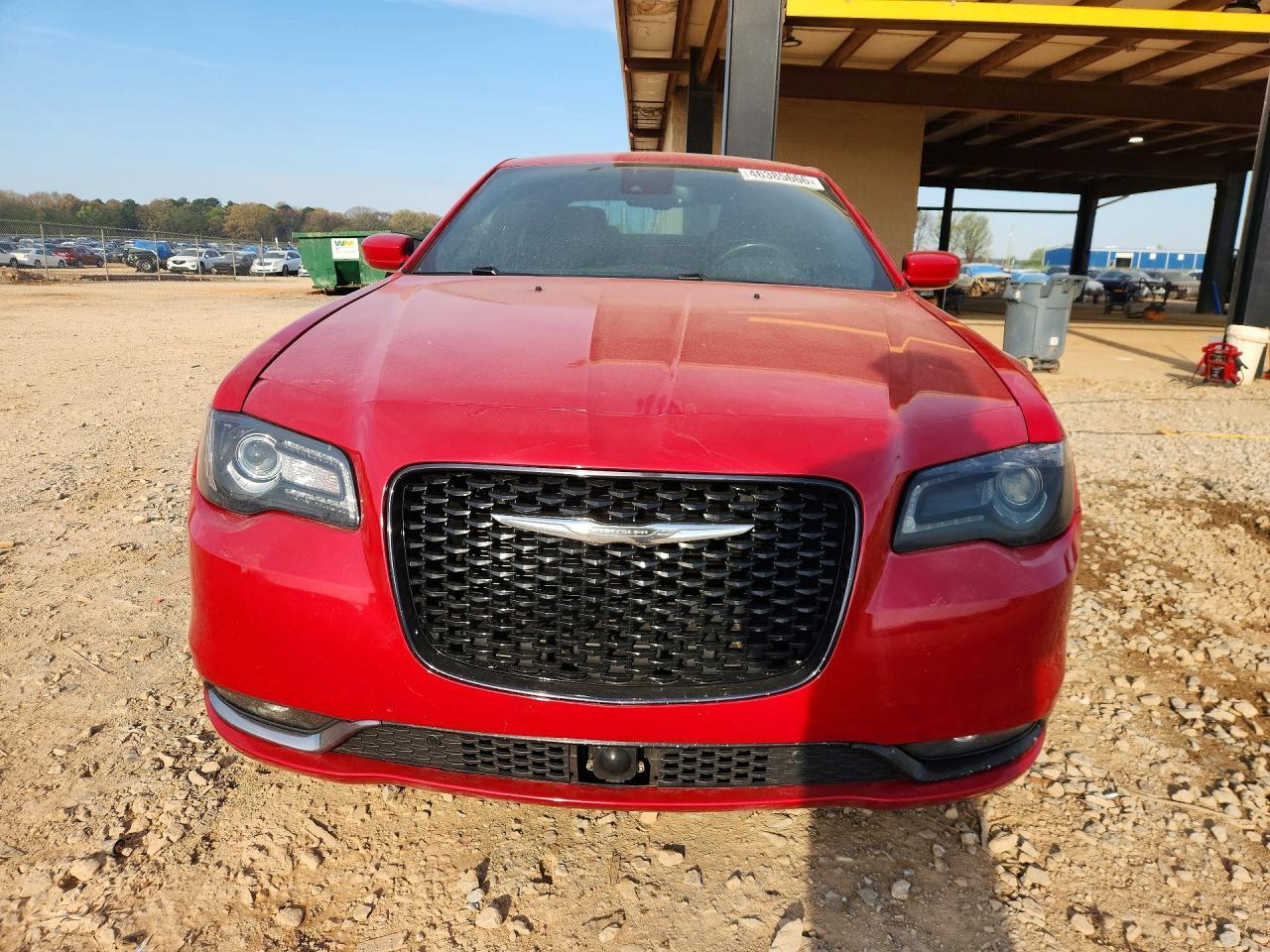 2015 Chrysler 300 S - Image 5