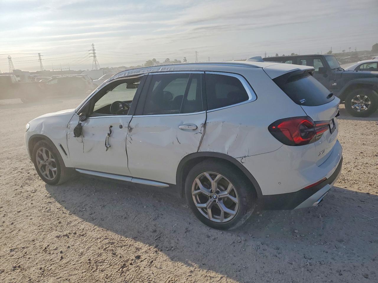 2023 BMW X3 Sdrive30I - Image 2