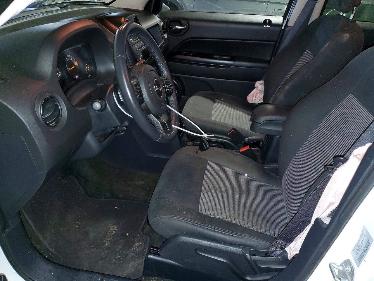 2016 Jeep Patriot Latitude - Image 7