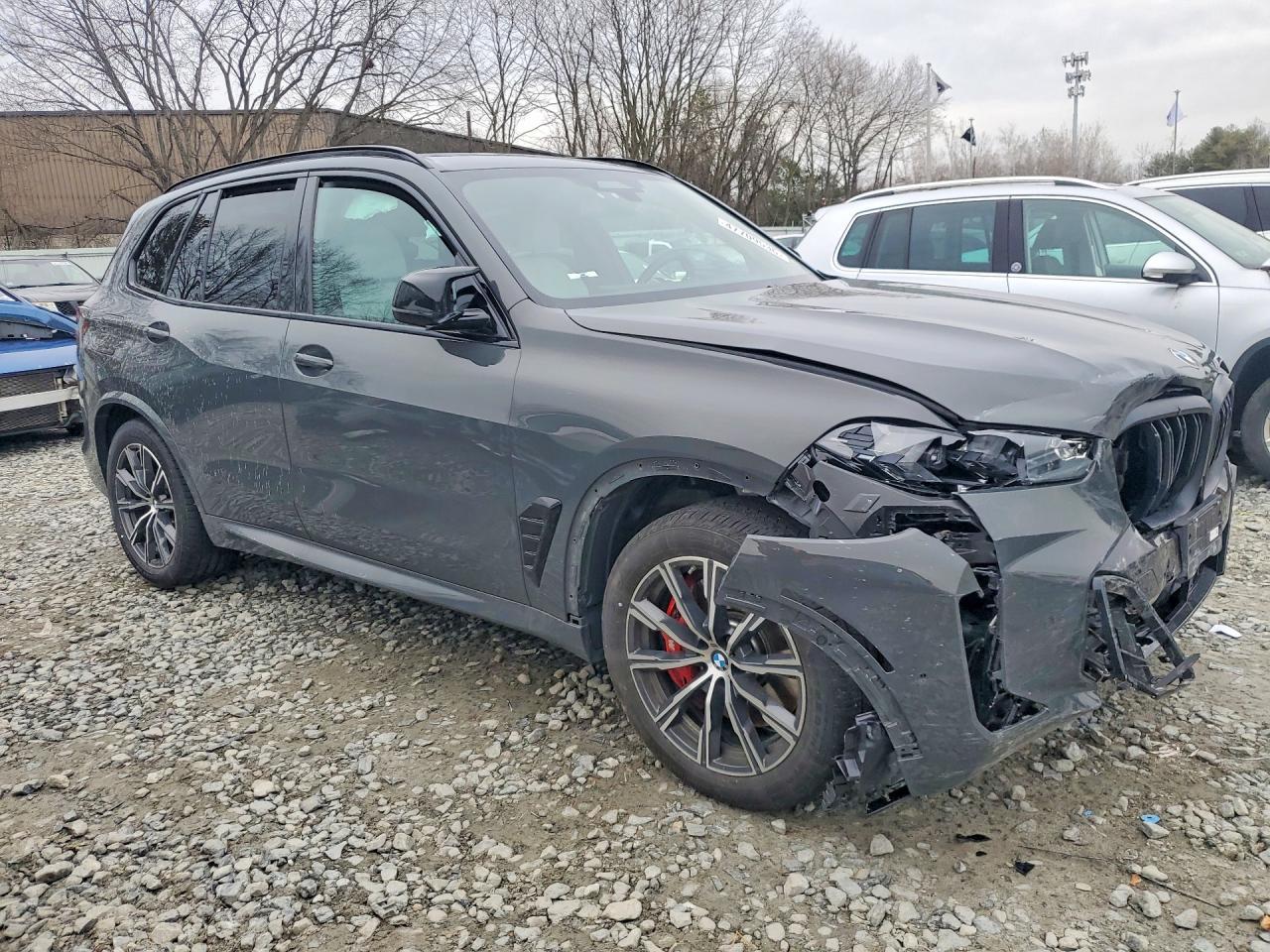 2026 BMW X5 M60I - Фото 4