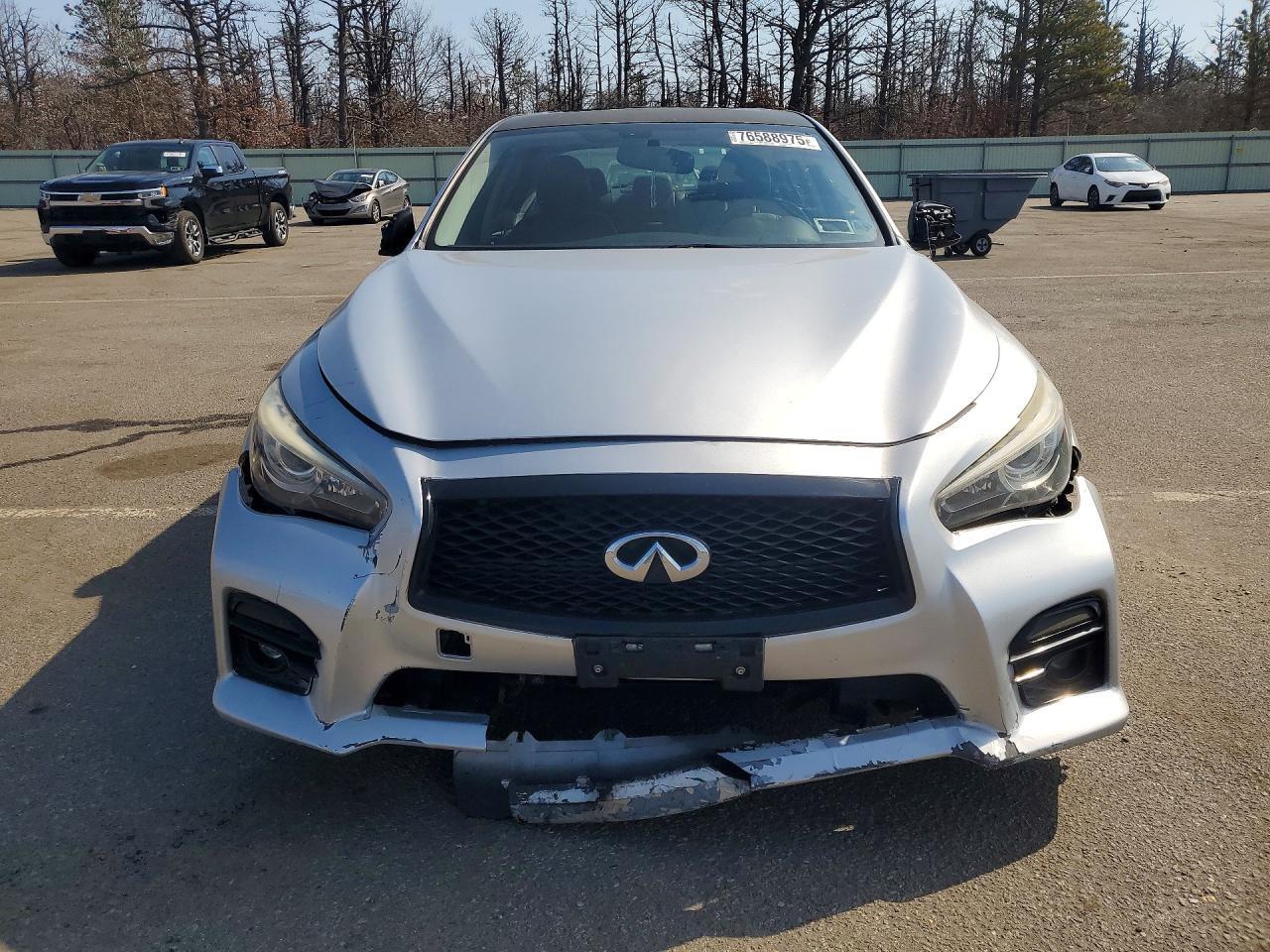 2017 Infiniti Q50 Premium - Image 5