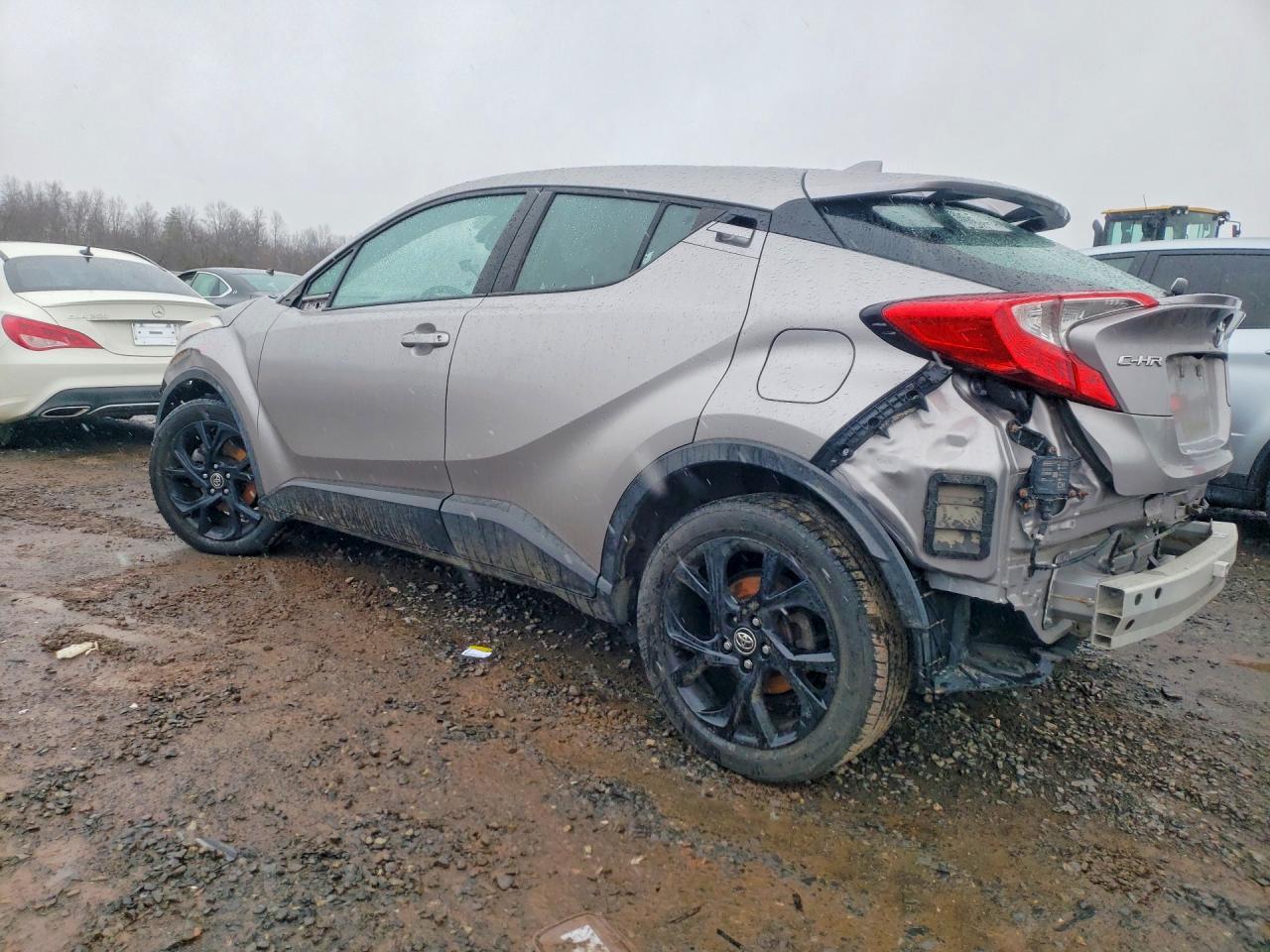 2018 Toyota C-Hr Xle Premium - Фото 2