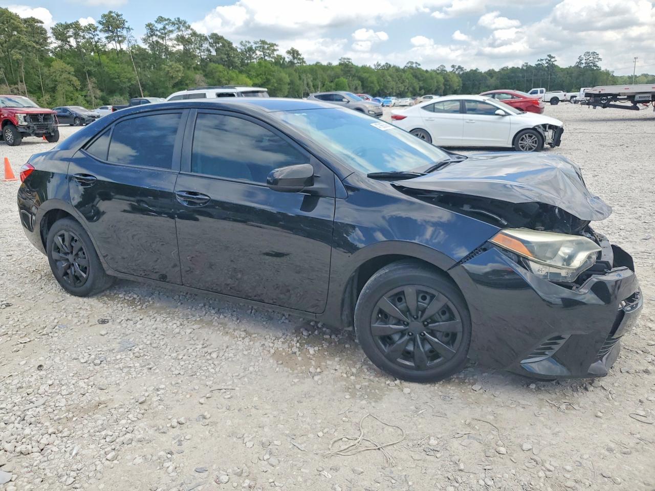 2015 Toyota Corolla Le - Фото 4