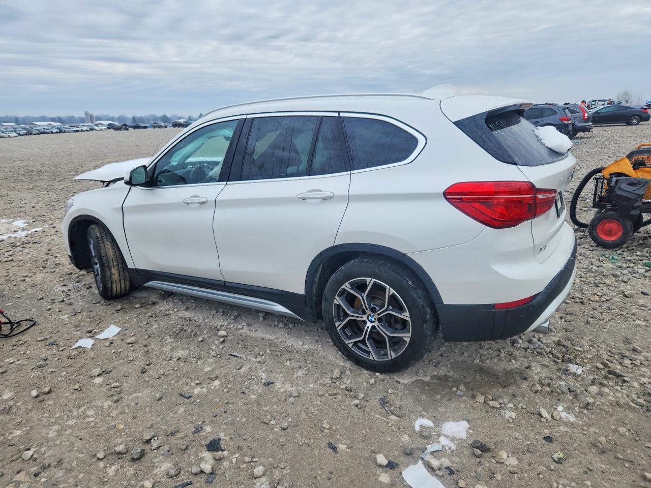 2021 BMW X1 xDrive28I - Image 2