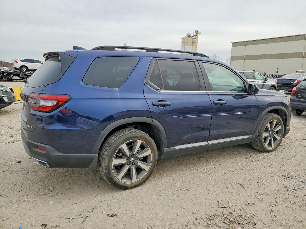 2024 Honda Pilot Elite - Фото 3