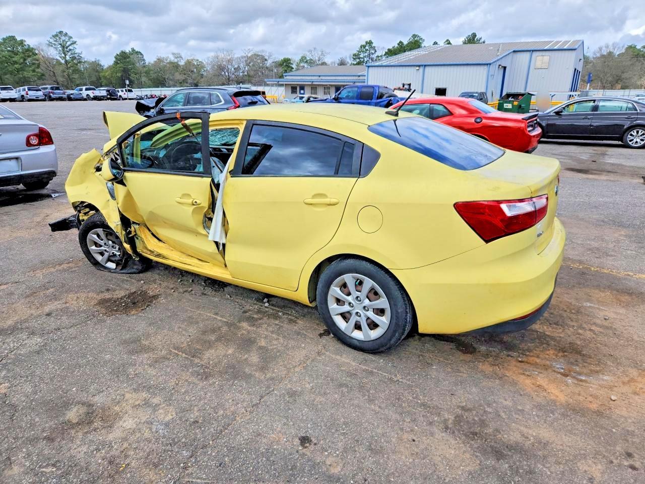 2016 Kia Rio Lx - Фото 2