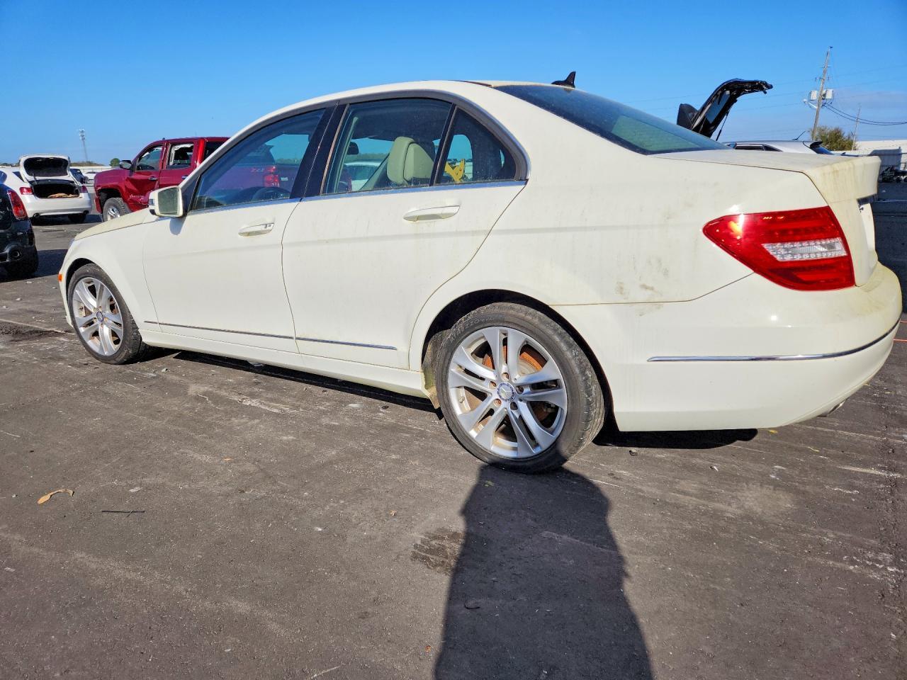 2012 Mercedes-Benz C 250 - Фото 2