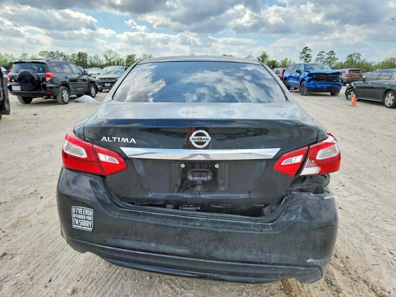 2017 Nissan Altima 2.5 S - Image 6