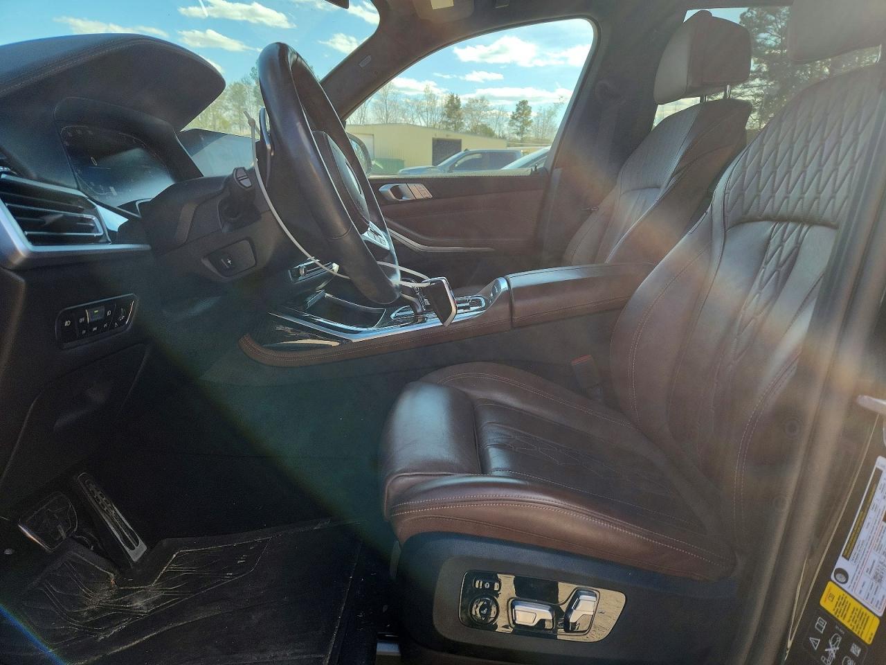 2021 BMW X7 xDrive40I - Фото 7