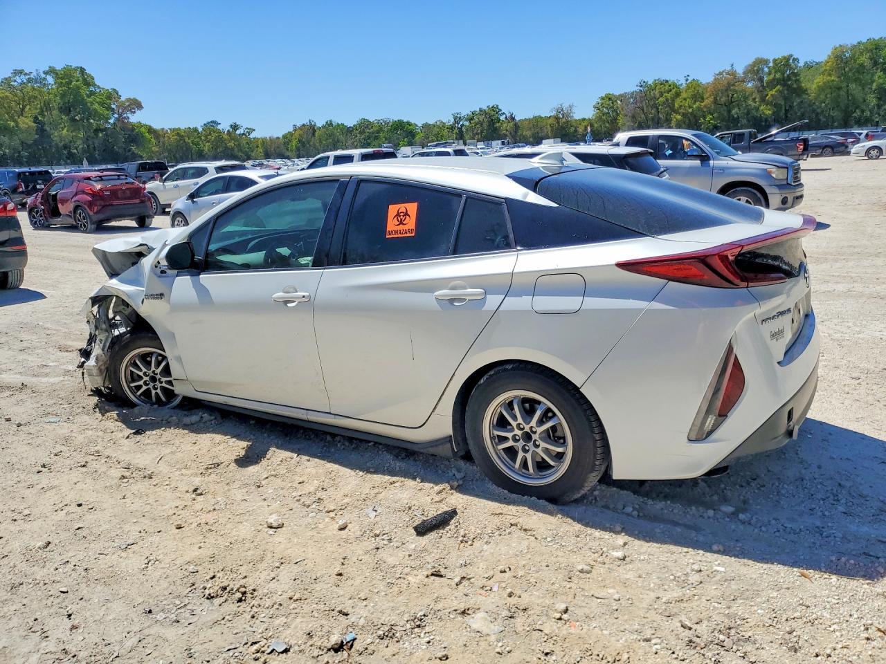 2017 Toyota Prius Prime Premium - Фото 2