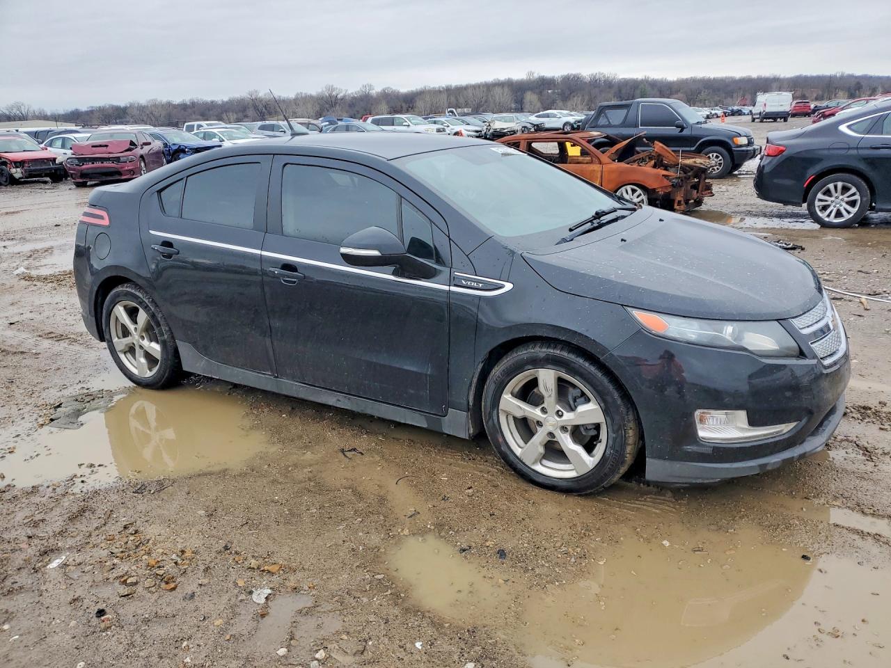 2014 Chevrolet Volt - Image 4