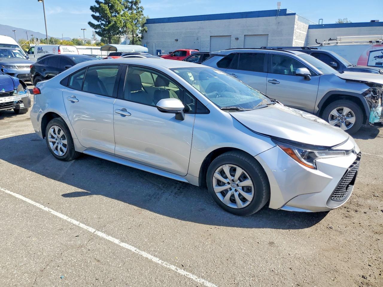 2022 Toyota Corolla Le - Image 4