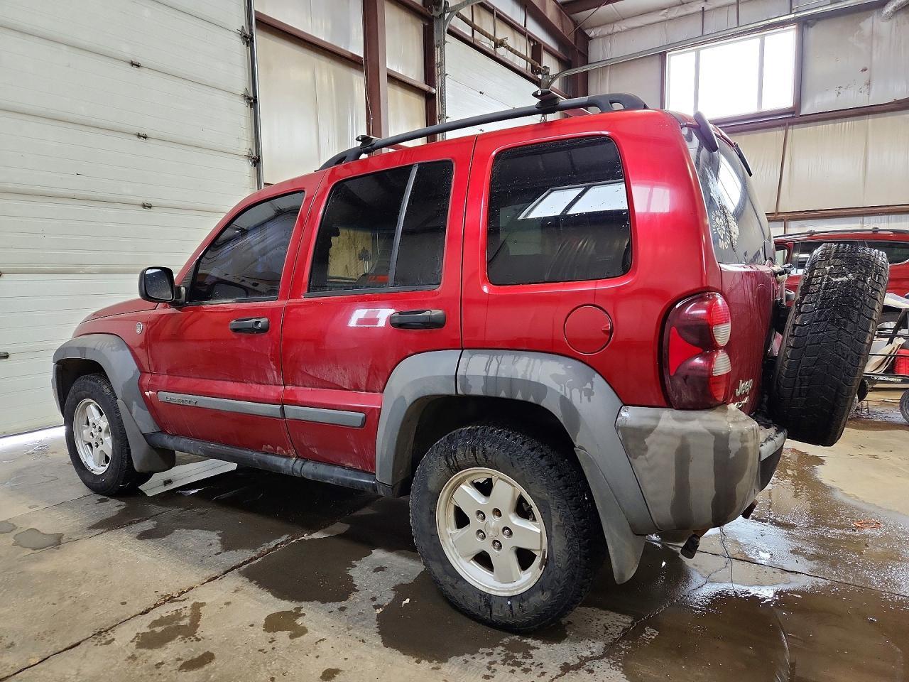 2006 Jeep Liberty Sport - Фото 2