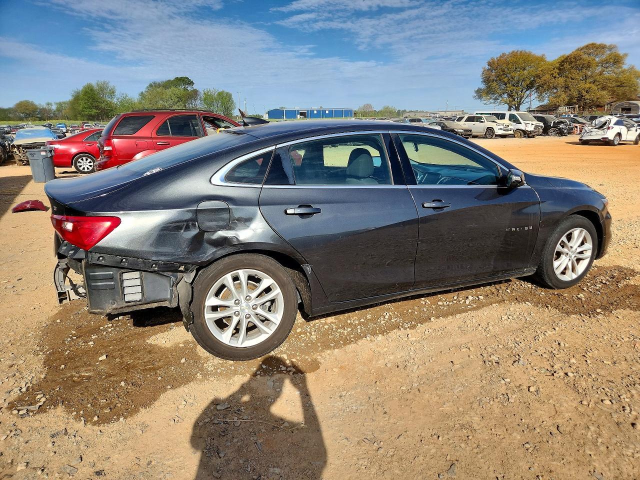 2018 Chevrolet Malibu Lt - Image 3