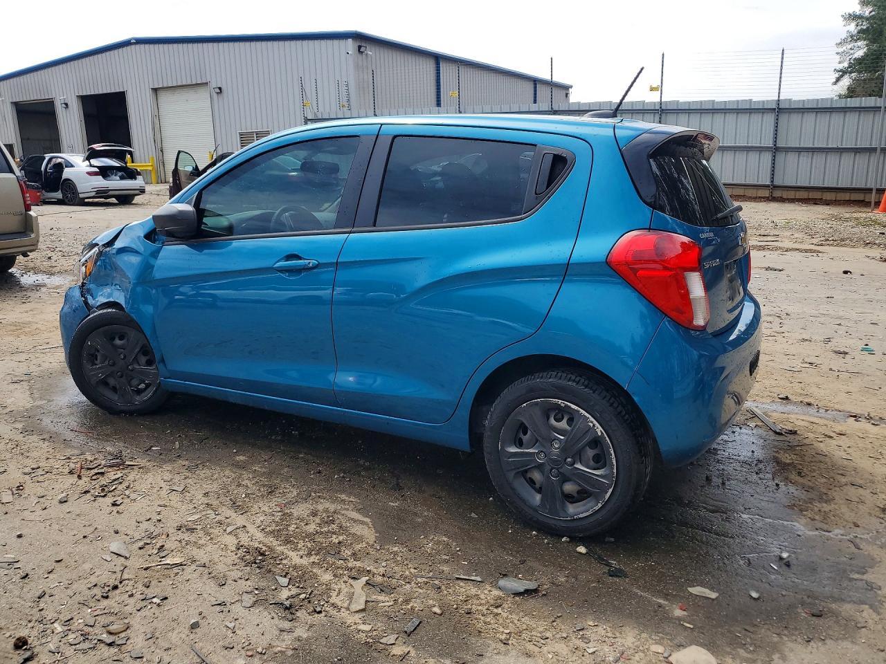 2021 Chevrolet Spark Ls - Фото 2