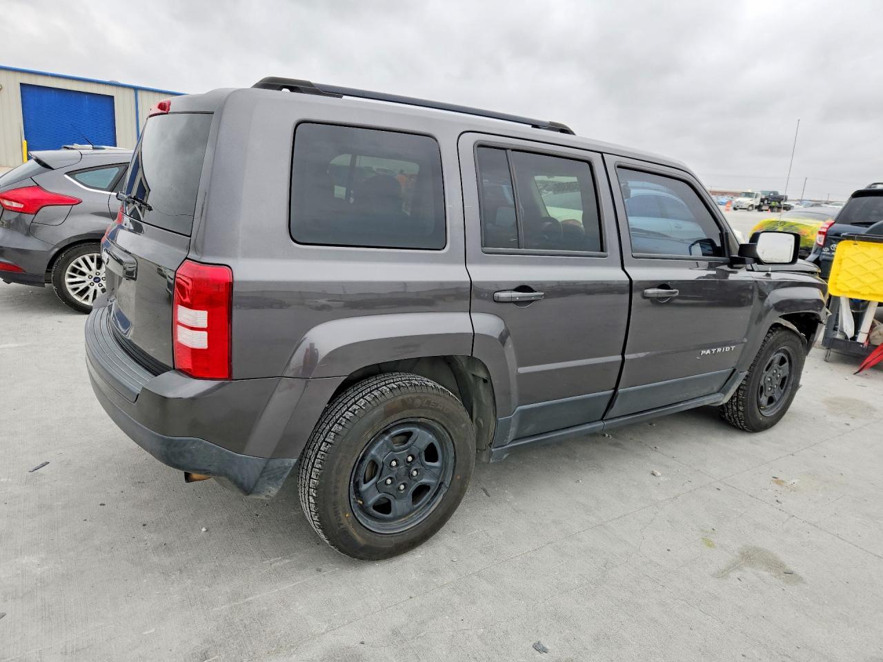 2016 Jeep Patriot Sport - Фото 3