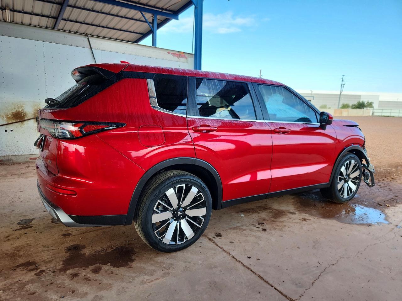 2025 Mitsubishi Outlander Se - Image 3