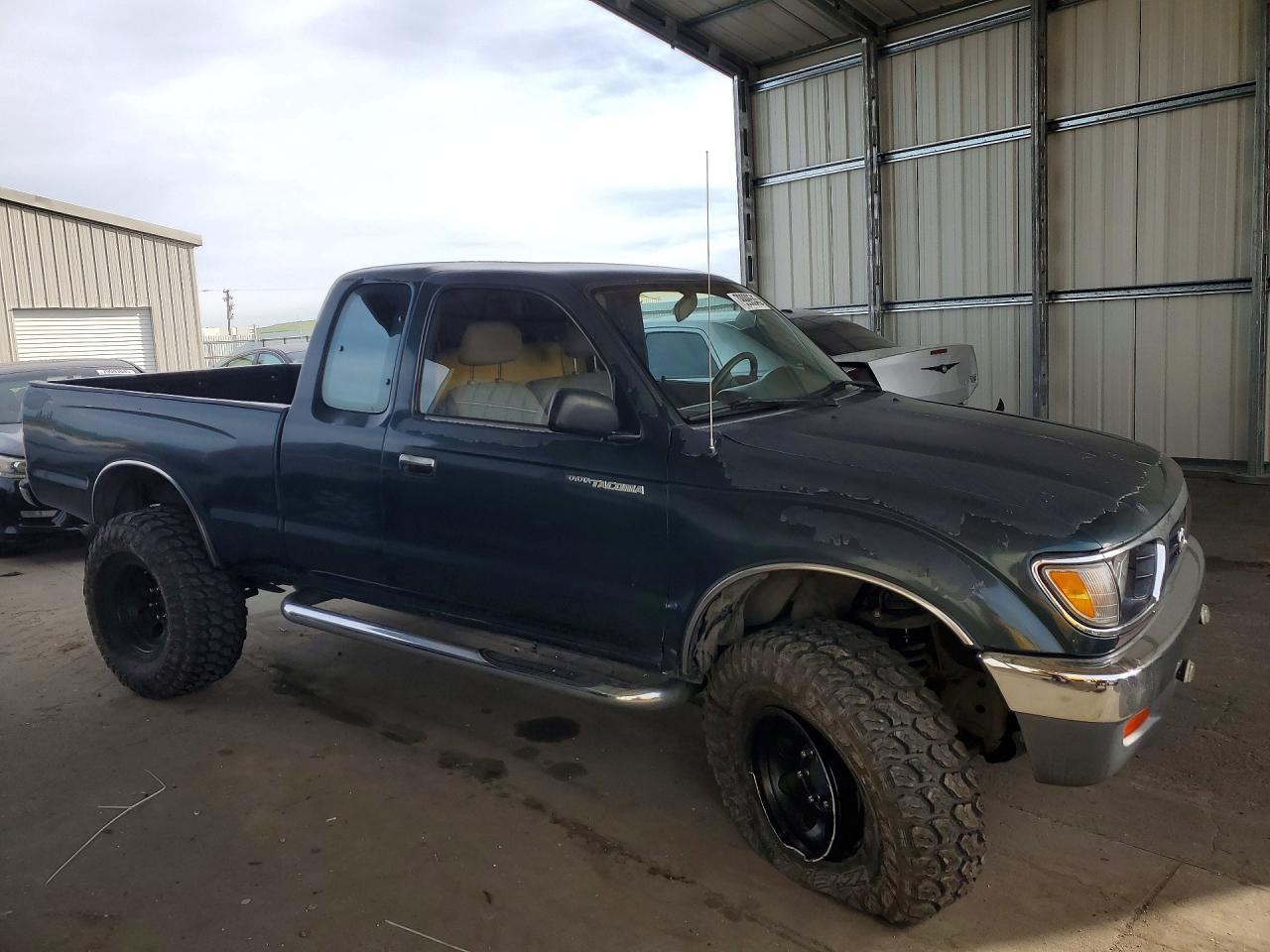 1995 Toyota Tacoma V6 - Image 4