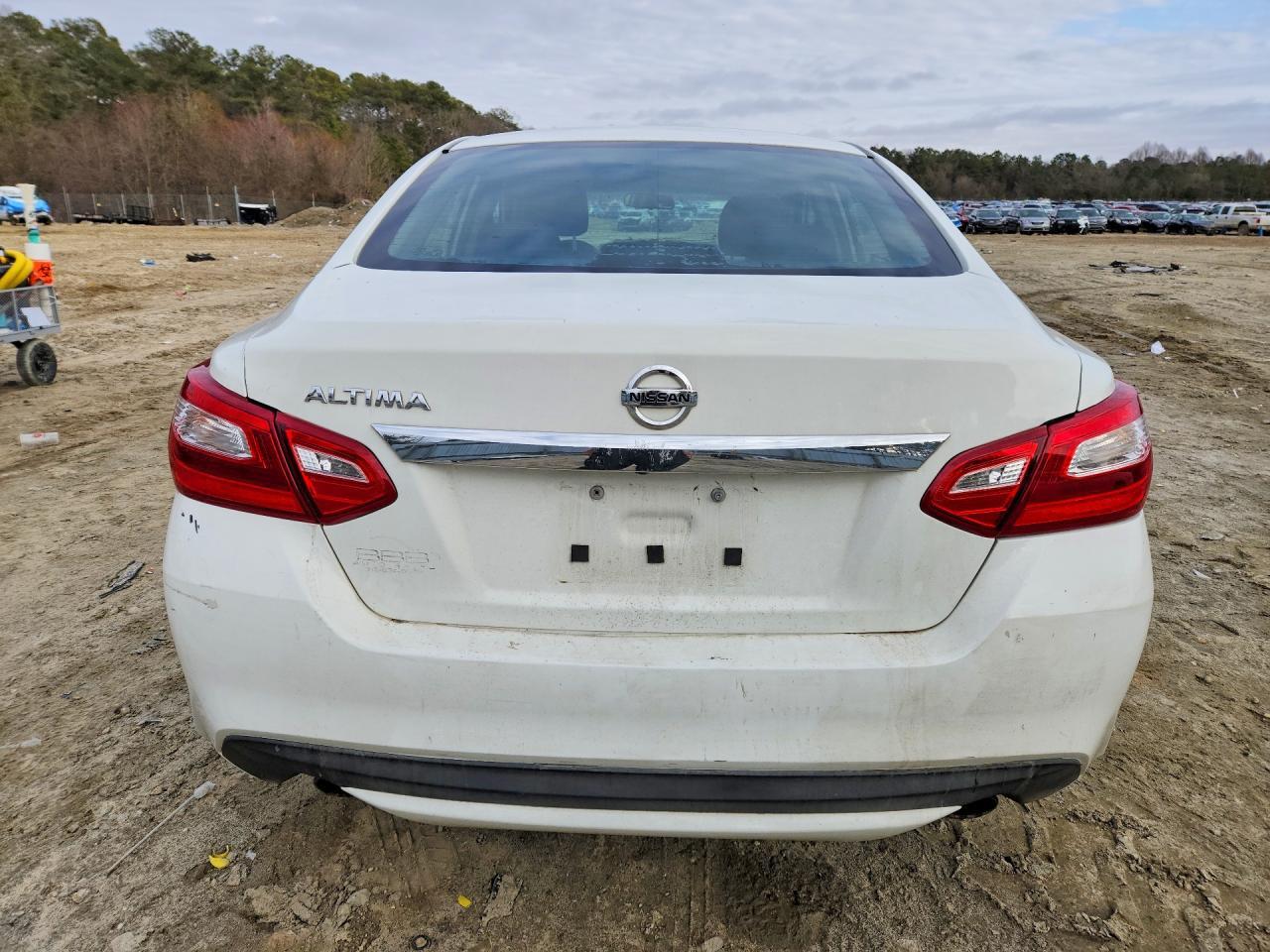 2016 Nissan Altima 2.5 S - Фото 6