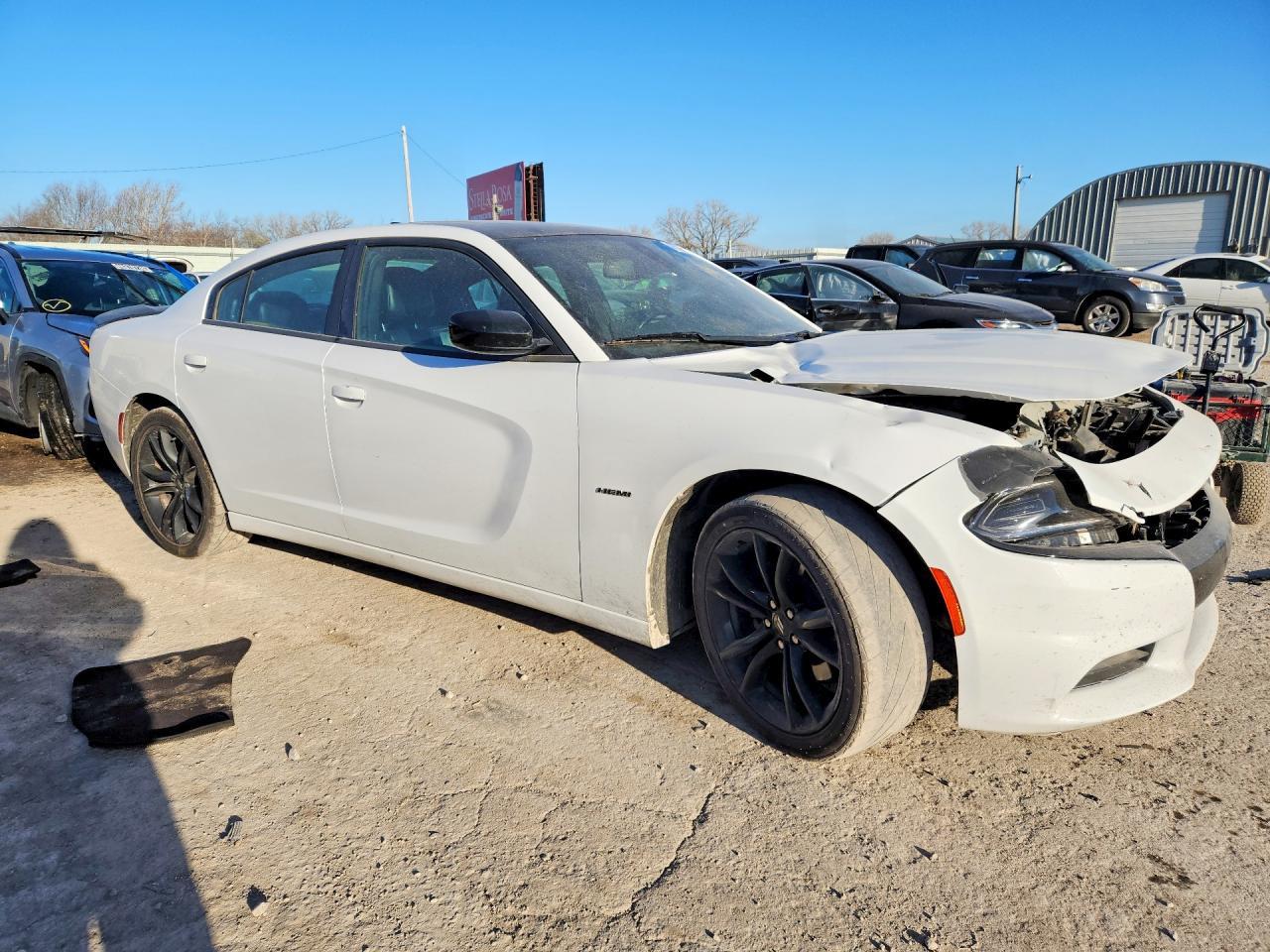 2017 Dodge Charger R - Фото 4