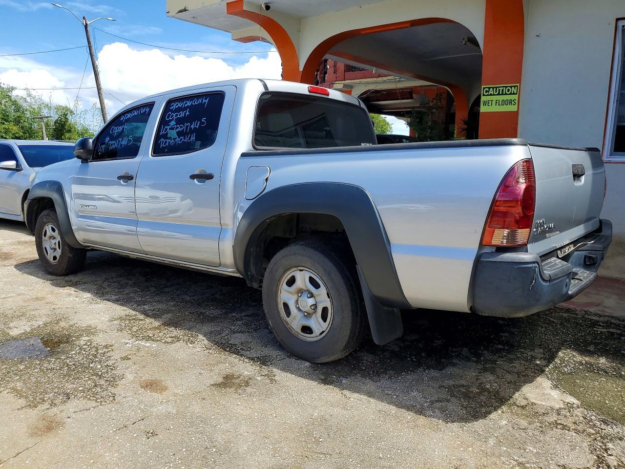 2012 Toyota Tacoma Double Cab - Фото 2