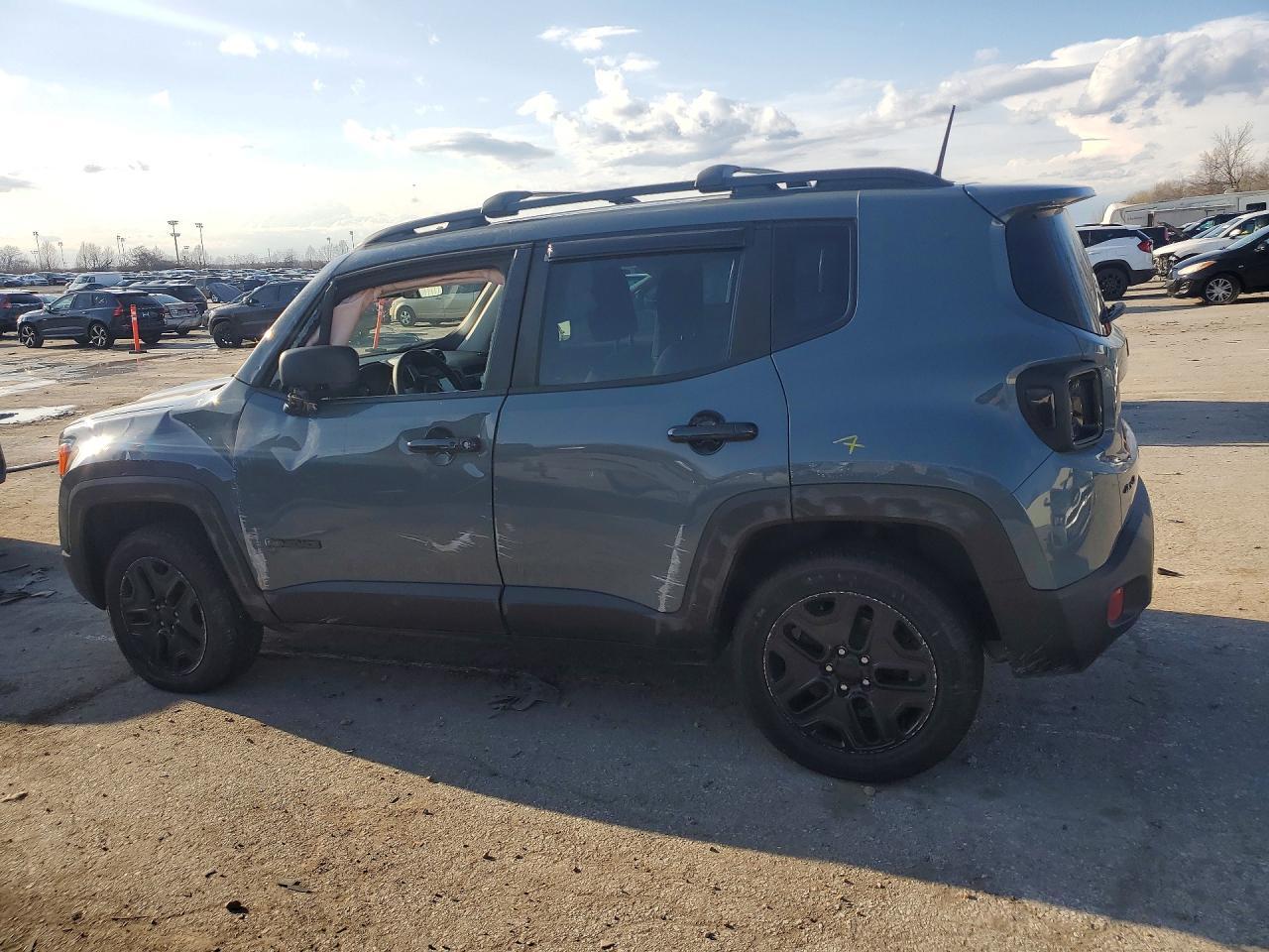 2018 Jeep Renegade Sport - Фото 2
