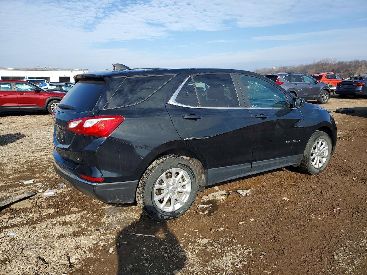 2021 Chevrolet Equinox Lt - Фото 3