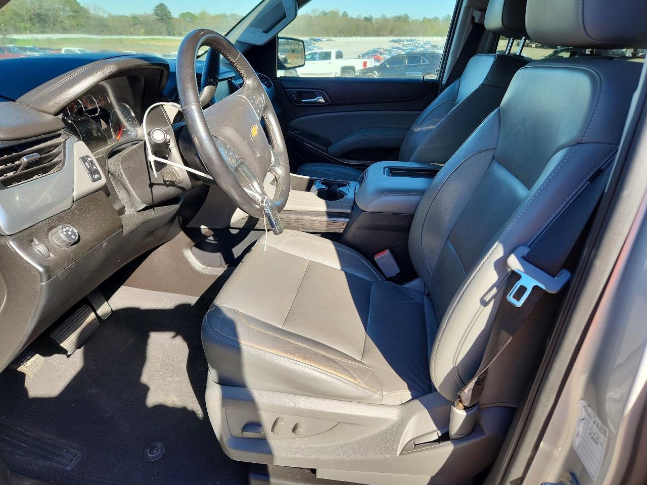 2019 Chevrolet Suburban C1500 Lt - Фото 7