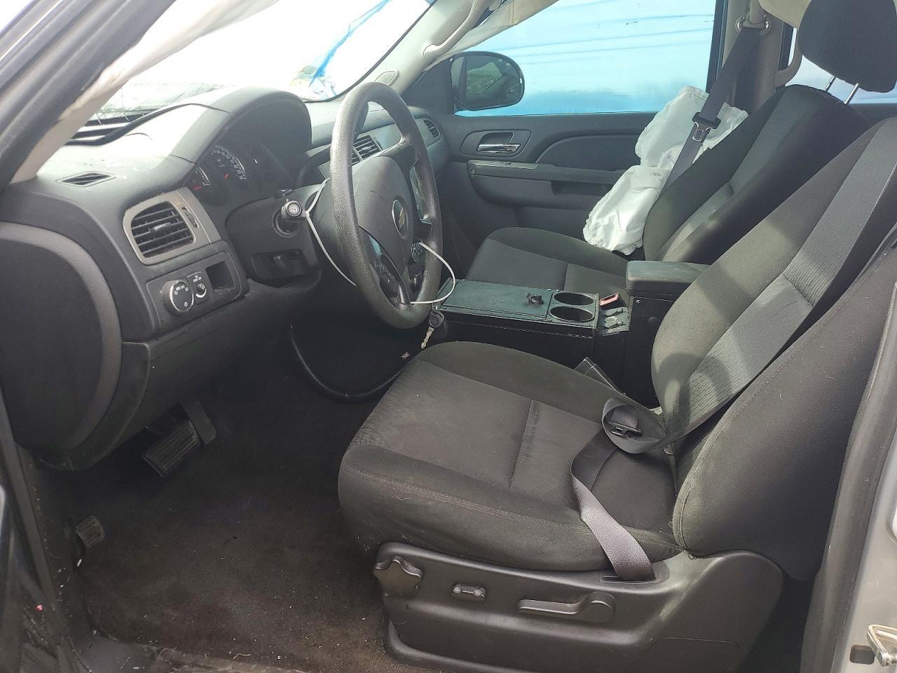 2013 Chevrolet Tahoe Police - Фото 7