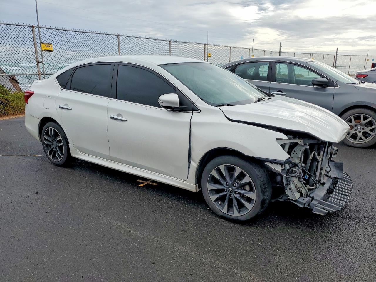 2016 Nissan Sentra Sr - Фото 4