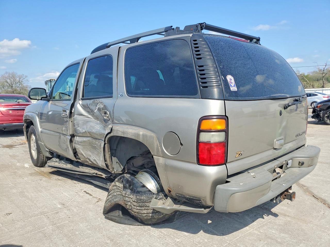 2003 Chevrolet Tahoe K1500 - Фото 2