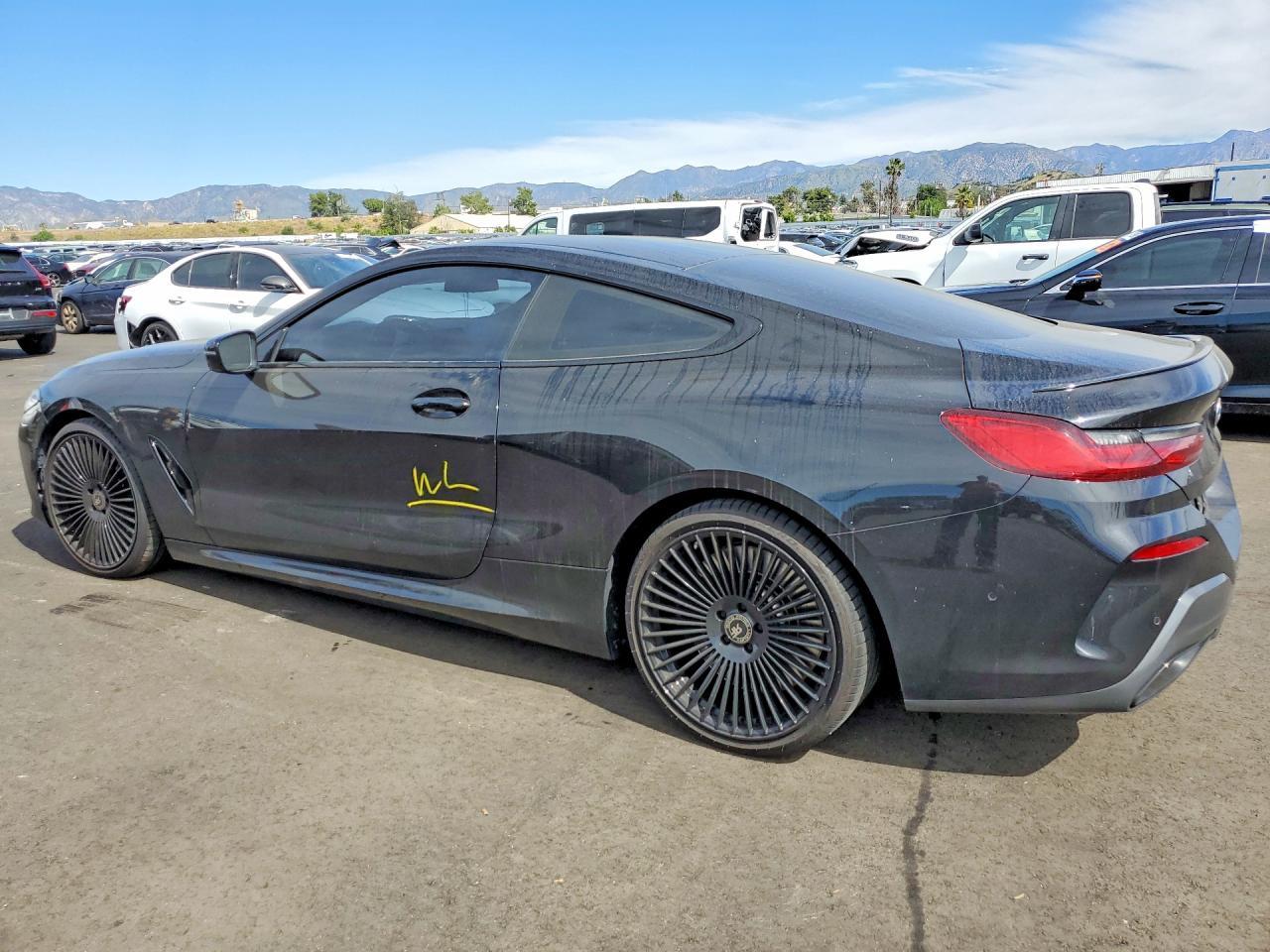 2022 BMW M850Xi - Image 2