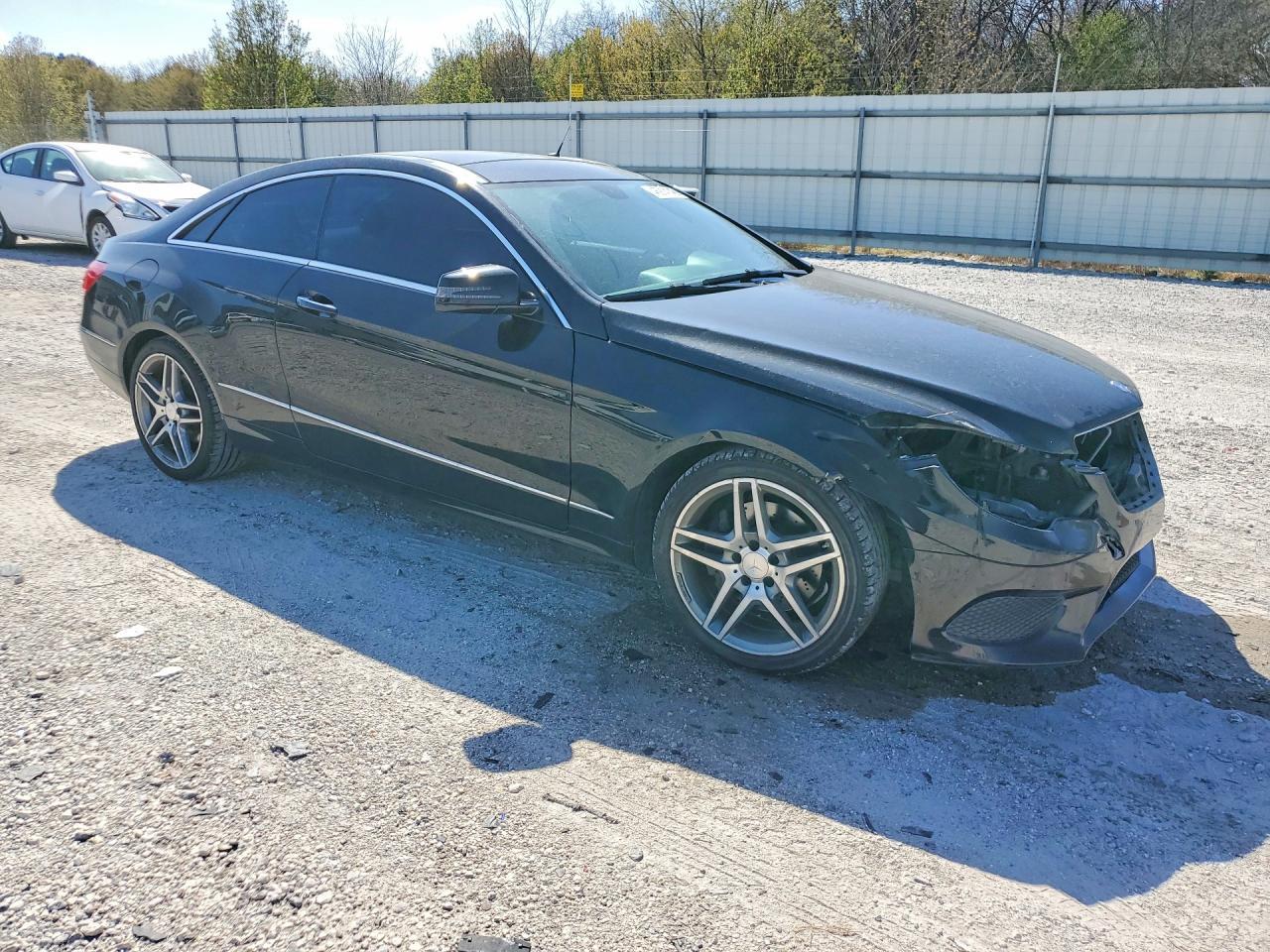2014 Mercedes-Benz E 350 - Image 4