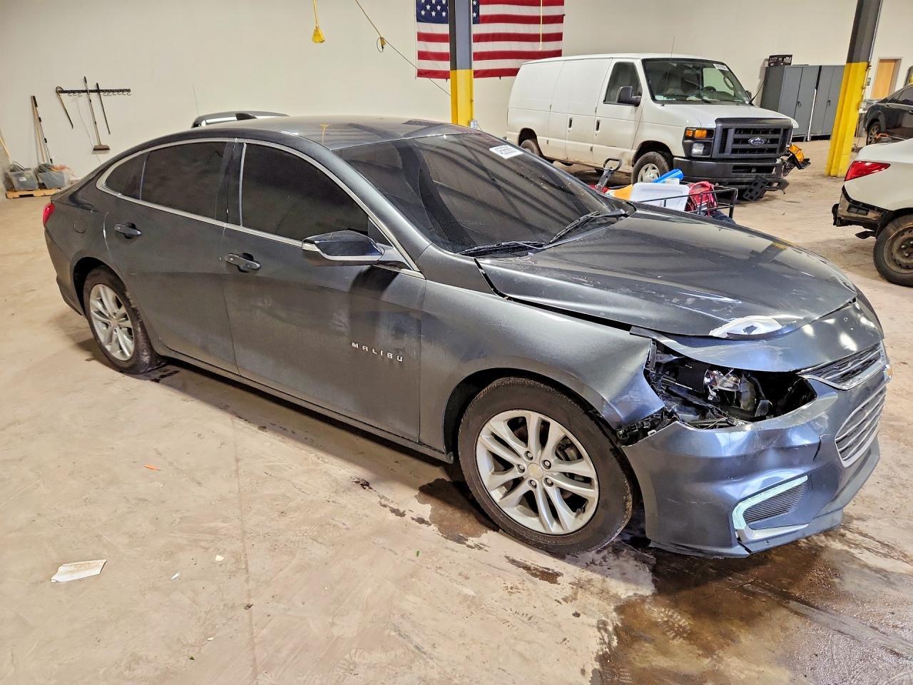 2018 Chevrolet Malibu Lt - Image 4