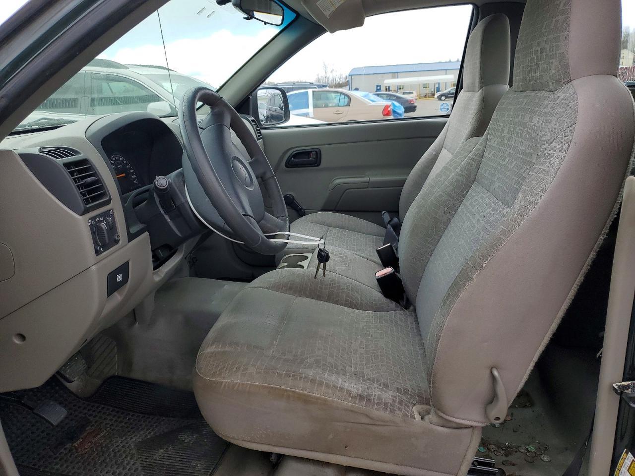 2004 Chevrolet Colorado - Image 7