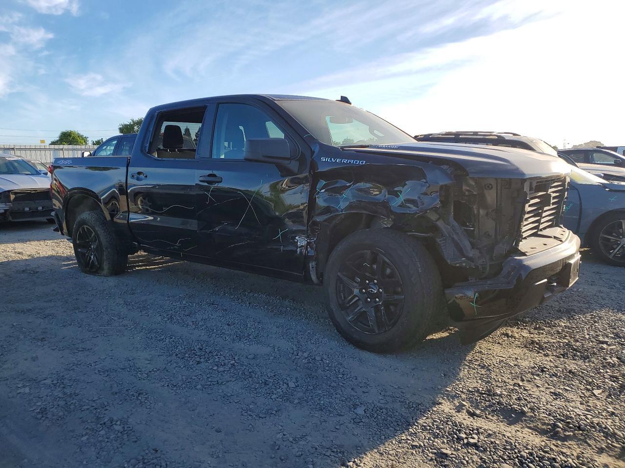2025 Chevrolet Silverado K1500 Custom - Фото 4