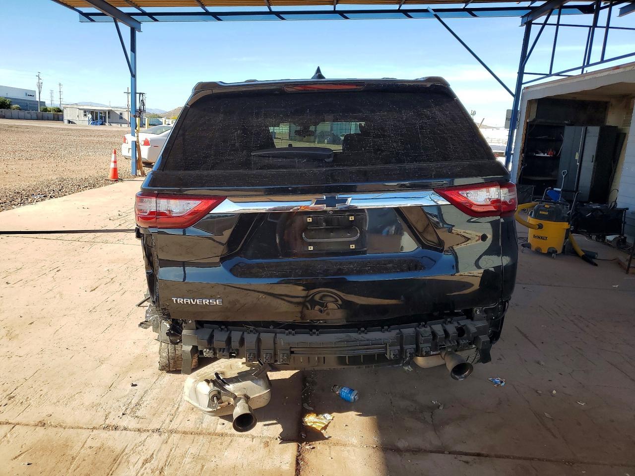 2020 Chevrolet Traverse Ls - Image 6