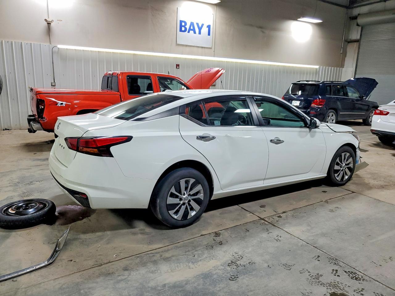 2020 Nissan Altima 2.5 S - Фото 3