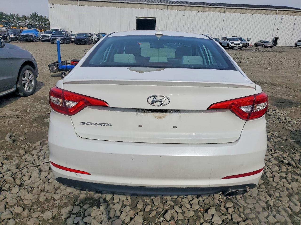 2015 Hyundai Sonata Se - Image 6