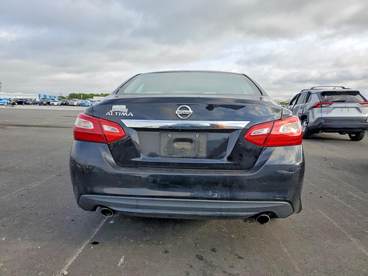 2017 Nissan Altima 2.5 S - Image 6