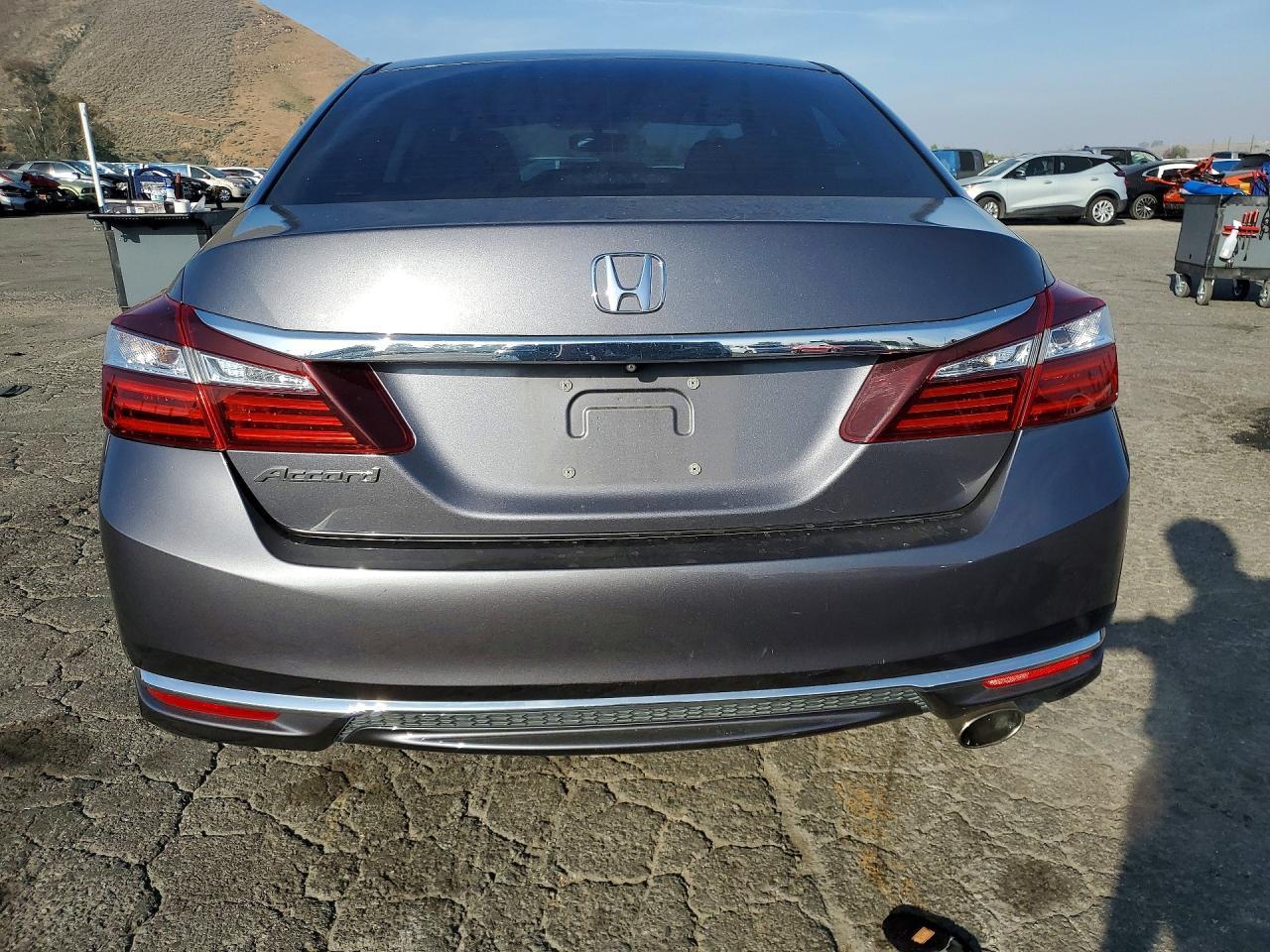 2017 Honda Accord Lx - Image 6